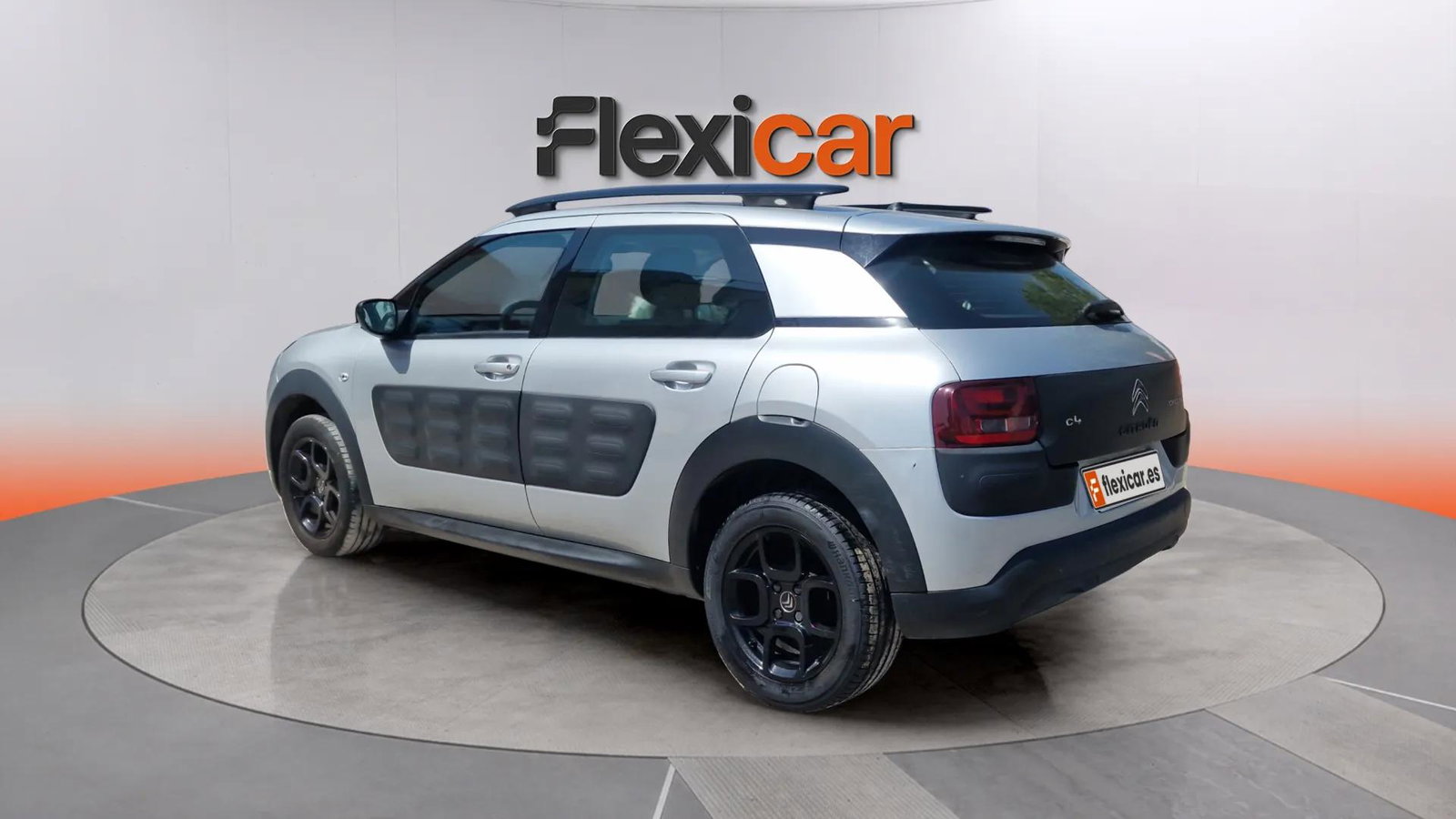 https://cdn-flexicar.caraffinity.it/public_appraisal_images_pro/images/stock/274134/Fc2WqCHhEp__1417 JXC_02ccc8050d8248549fea44f71e3331aa_Exterior_3.jpg.jpg